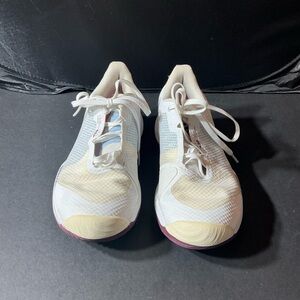 Women's White and Cream Wilson Kads Athletic Shoes